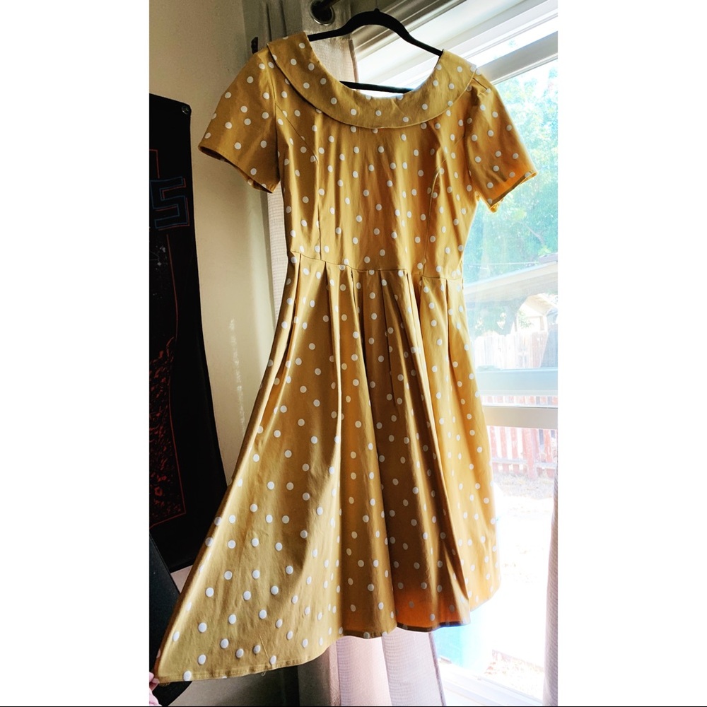 Retro style 1950’s Polka Dot Party Dress//Yellow